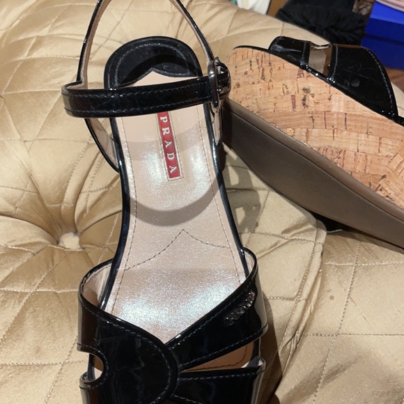 Prada Patent leather cork sandal 37.5 authentic. - Picture 8 of 8